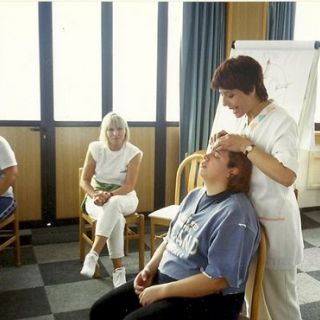 1999. EGYTCIAN LIFT . Curso